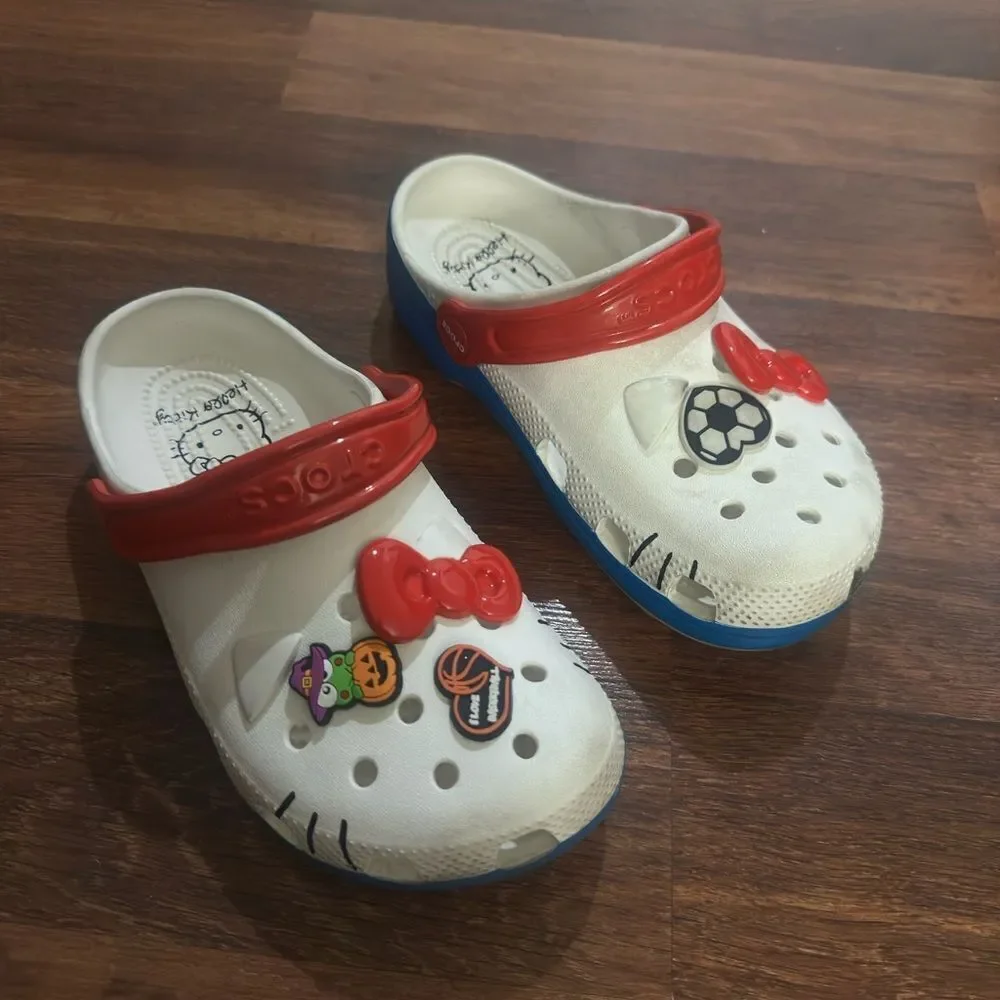 CROCS Kids White and Red Clogs
